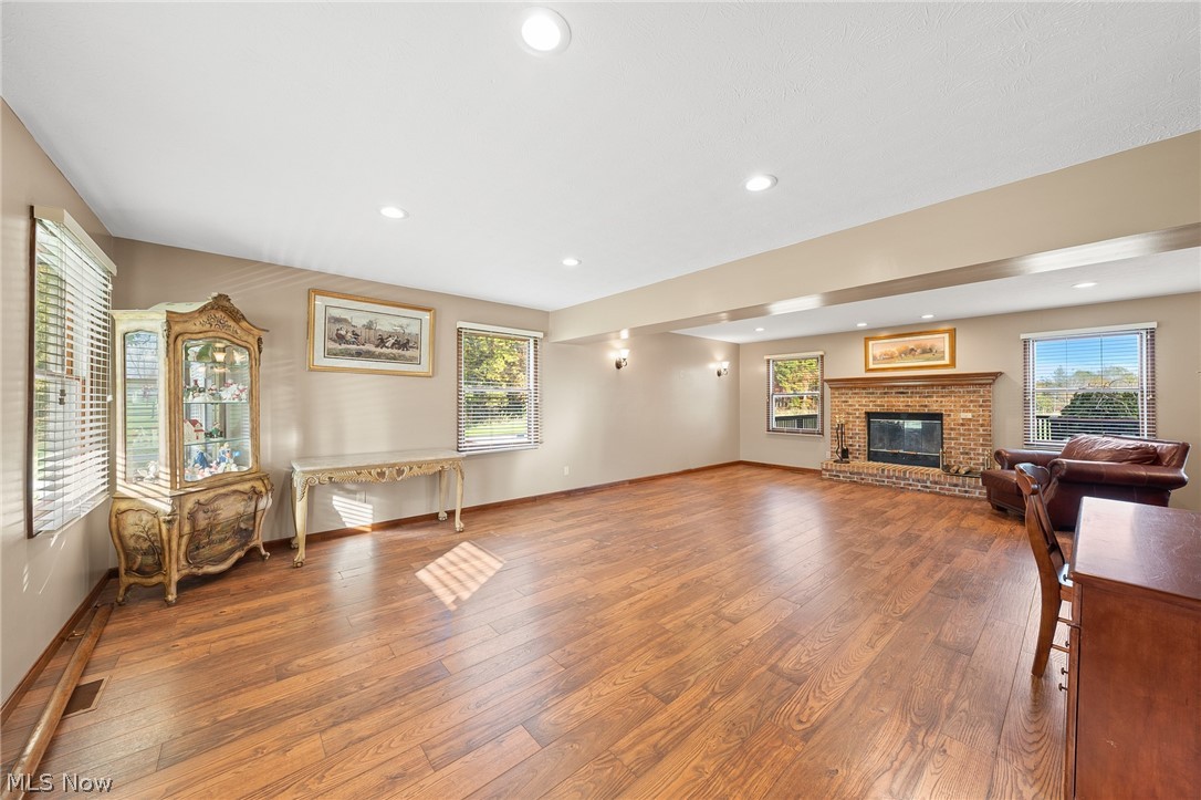 Ravenna Bldg Co - Residential