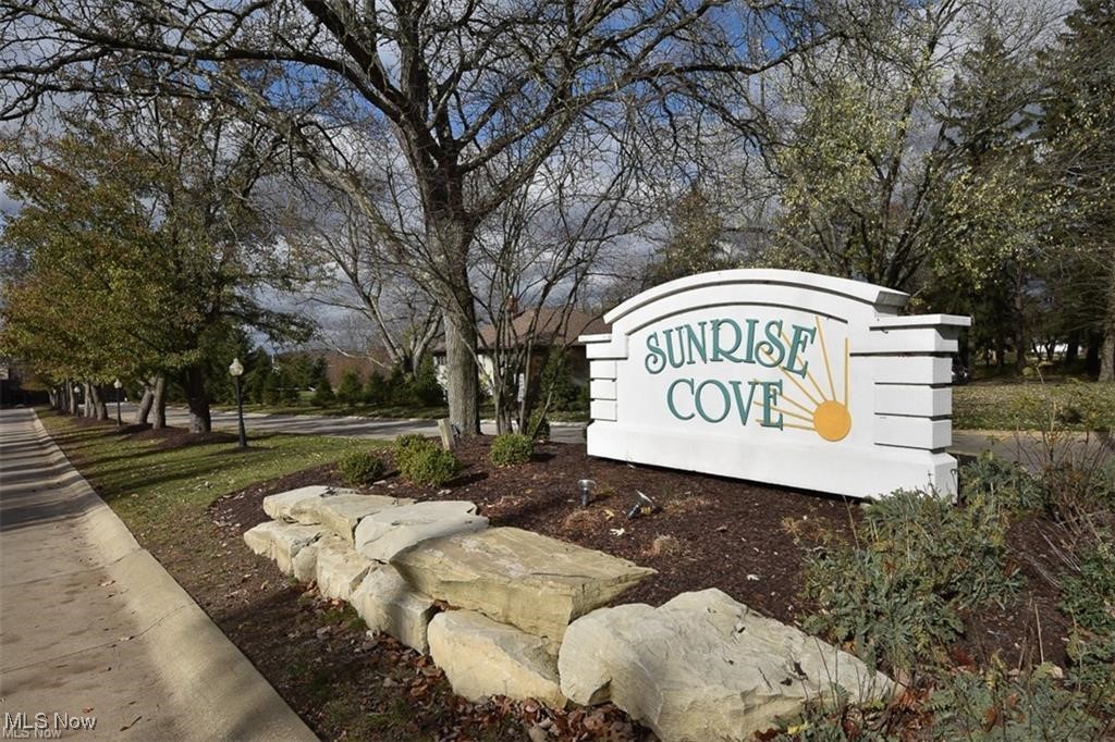 9821 Sunrise Boulevard #12, North Royalton, Ohio image 35