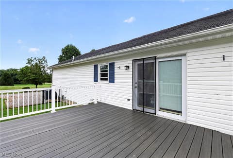 Tiny photo for 46170 Crestview Road, New Waterford, OH 44445 (MLS # 5239710)