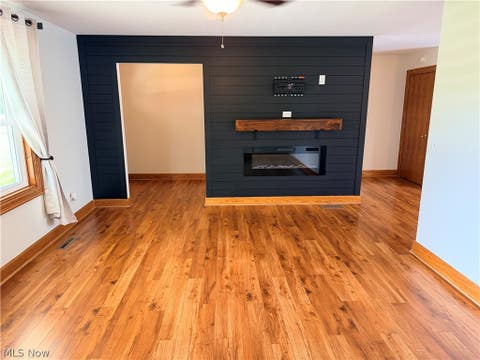 Tiny photo for 46170 Crestview Road, New Waterford, OH 44445 (MLS # 5239710)