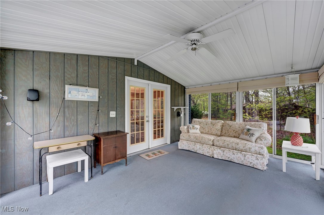 16561 S White Oaks Drive, Strongsville, Ohio image 41