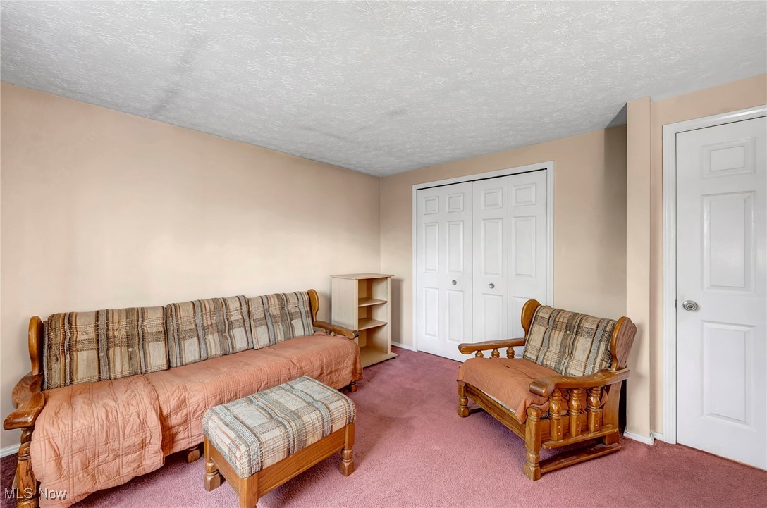 16561 S White Oaks Drive, Strongsville, Ohio image 23