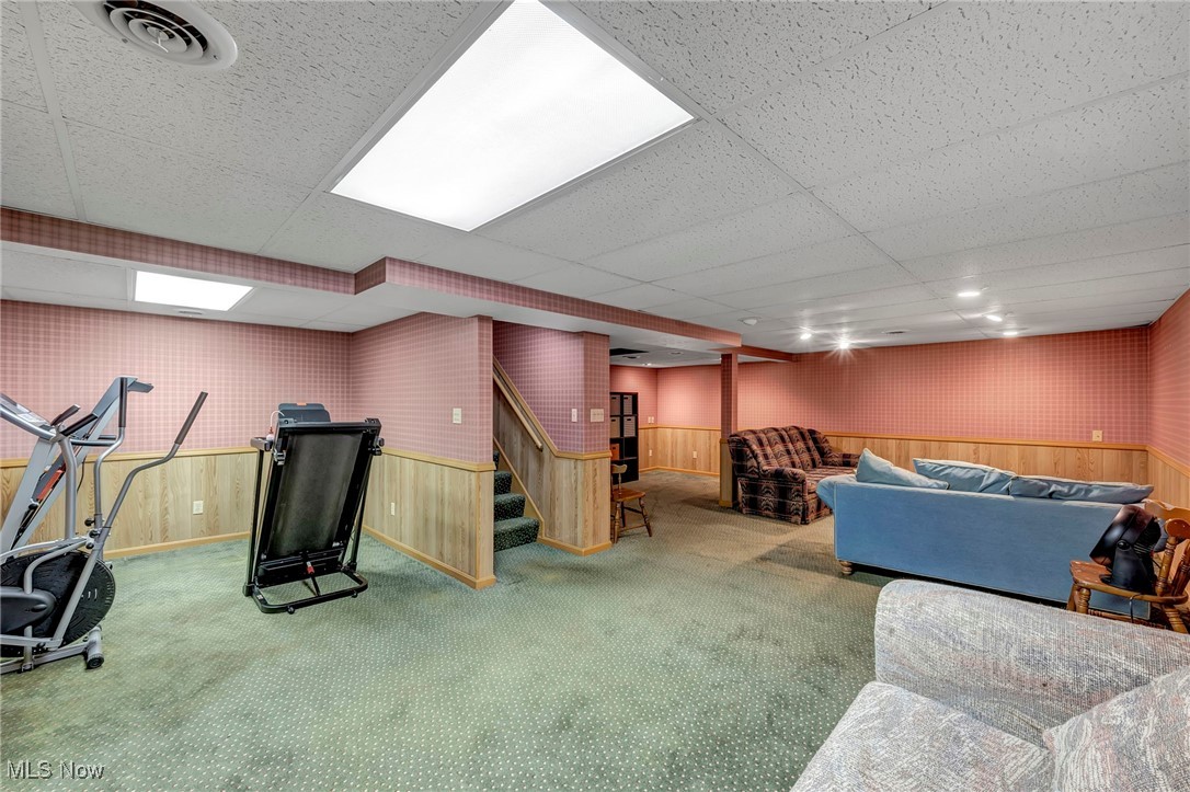 16561 S White Oaks Drive, Strongsville, Ohio image 37