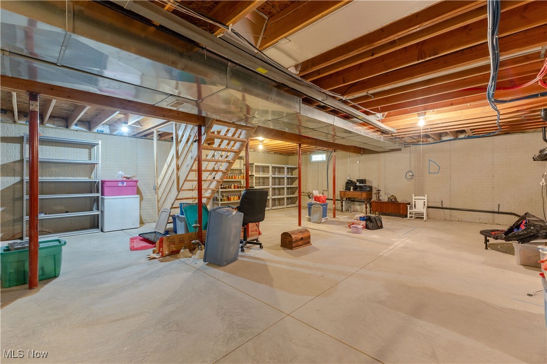 16544 Davis Drive, East Liverpool, Ohio image 38