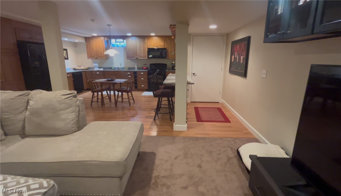 4310 Royal St George Drive, Avon, Ohio image 37