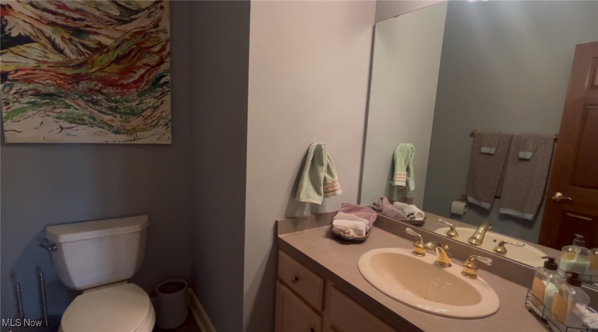 4310 Royal St George Drive, Avon, Ohio image 20