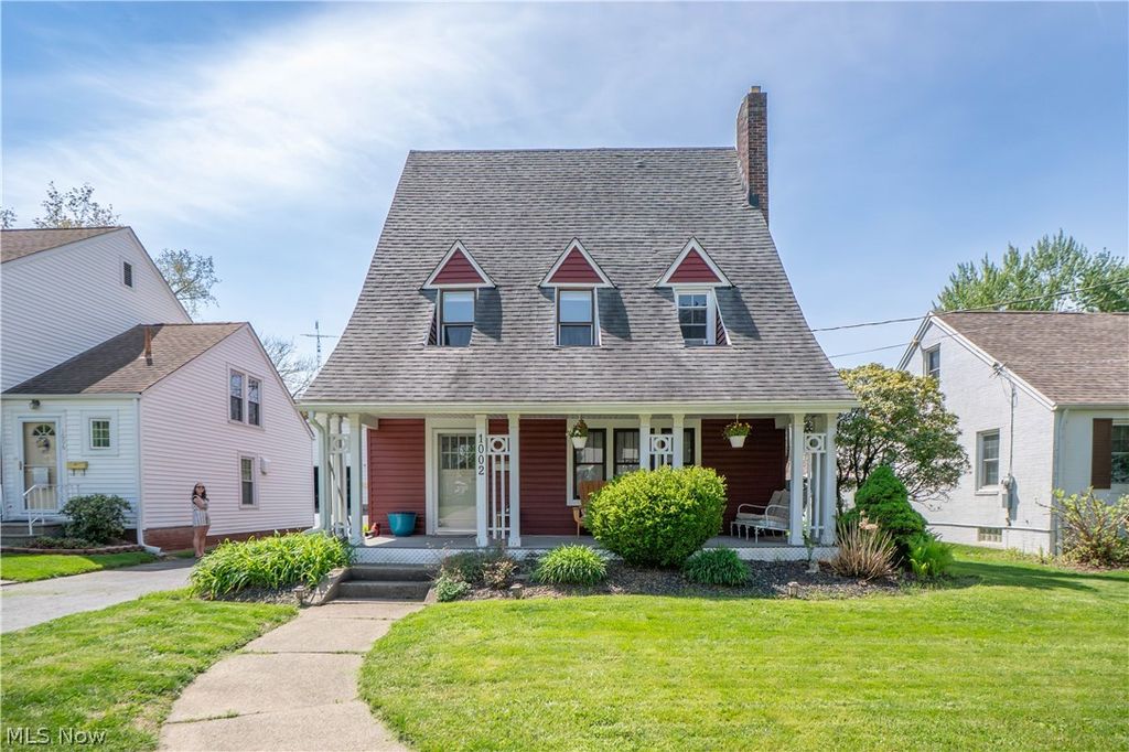 Photo of 1002 29th Street NE, Canton, OH 44714 (MLS # 5203444)