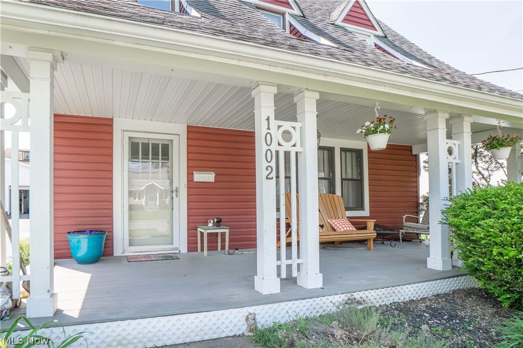 Photo of 1002 29th Street NE, Canton, OH 44714 (MLS # 5203444)