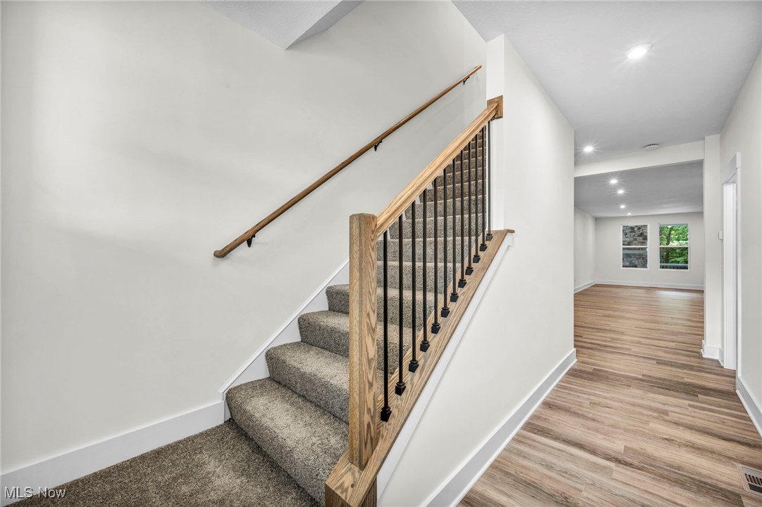 Ledges - Residential