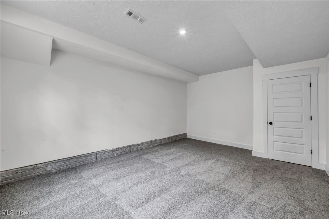 Ledges - Residential