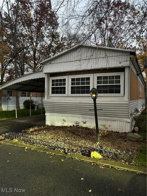 Photo for 125 Lakeside Way