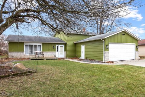 1711 N Nantucket Drive Lorain OH 44053