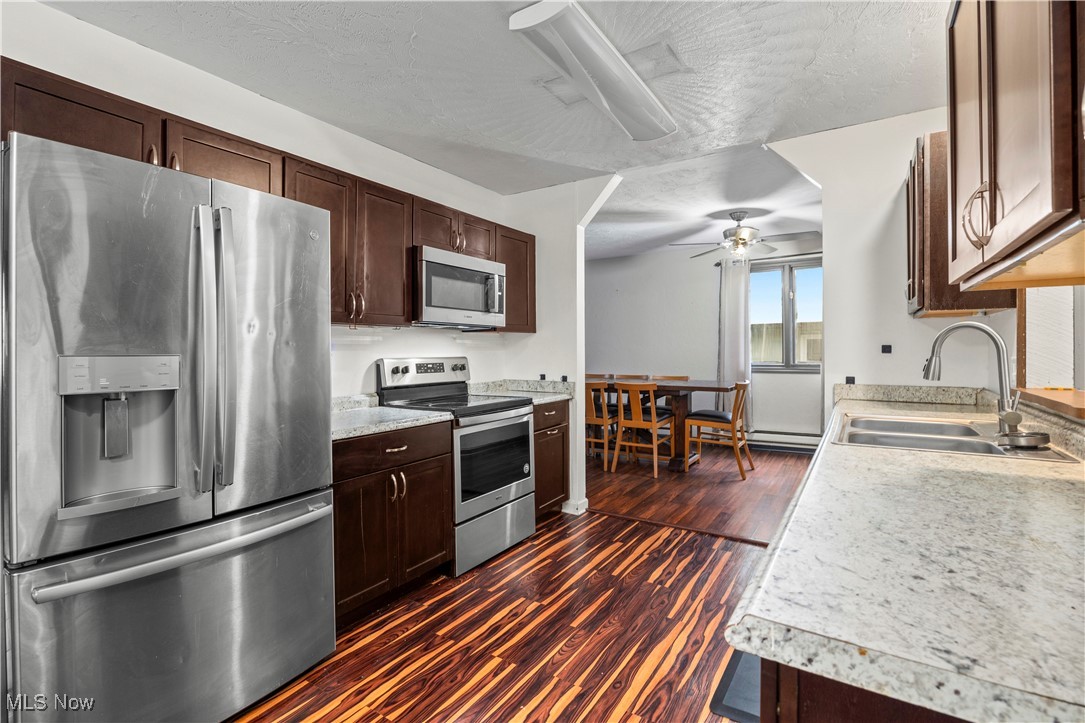 Williamsburg Heights - Residential