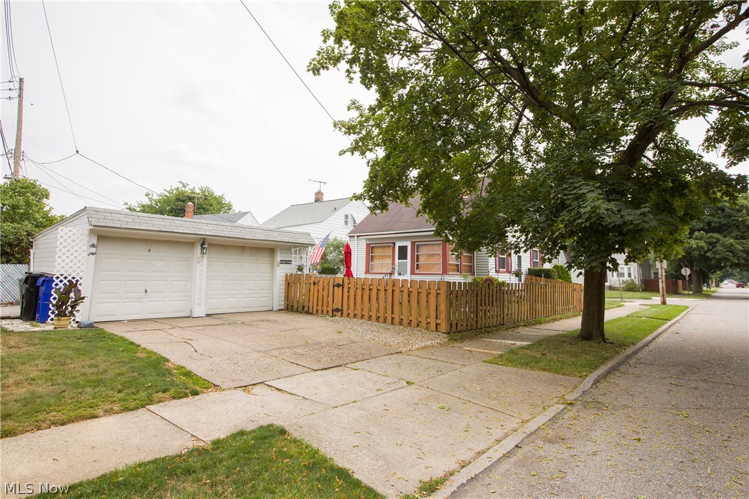 Creston Park - Residential