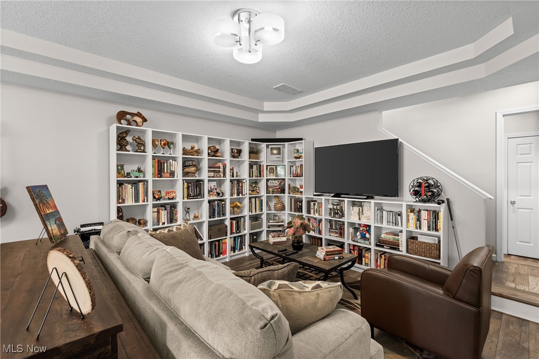 5180 Pine Valley Drive, Zanesville, Ohio image 34