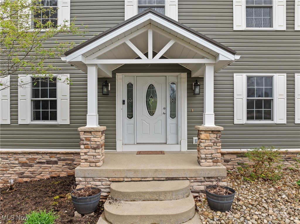 5180 Pine Valley Drive, Zanesville, Ohio image 3