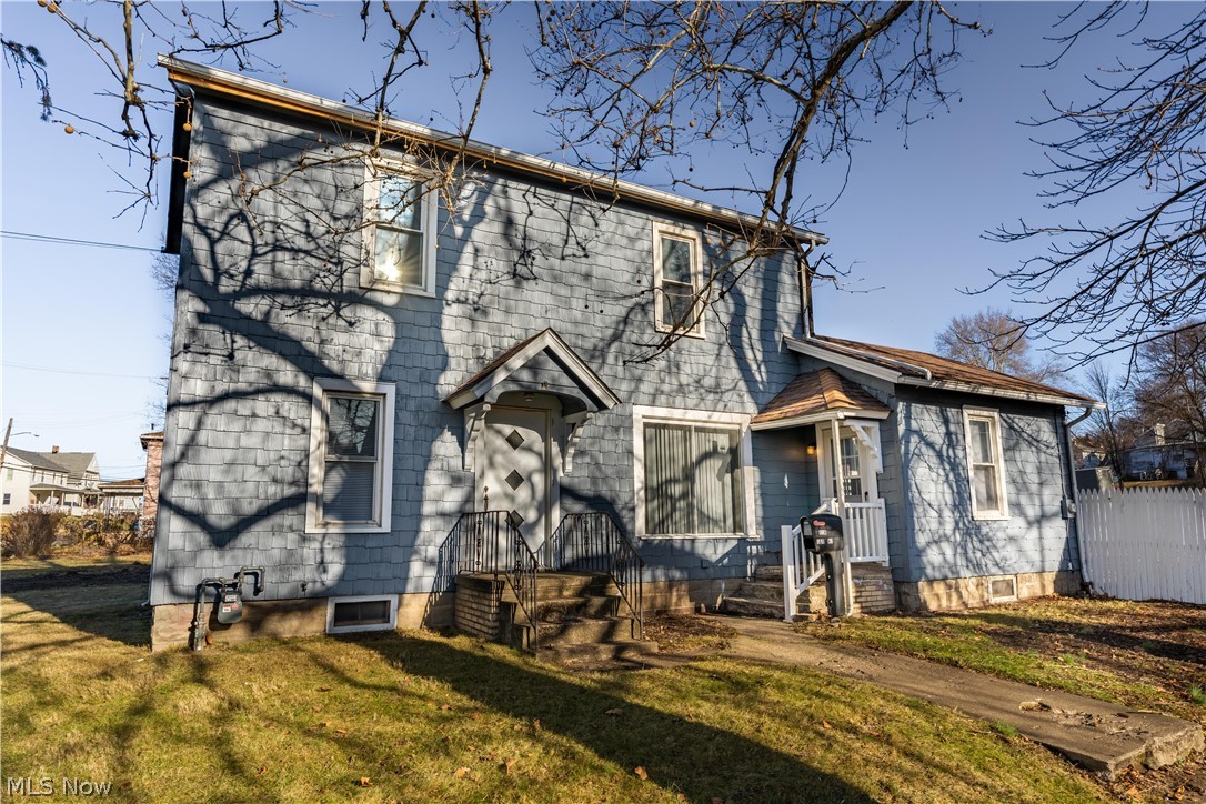 This charming colonial that is located on a nice sized city lot in the heart of Massillon. It boasts beautiful hardwood floors, 3 Freshly painted bedrooms and 2 newly renovated bathrooms, a fenced in back yard, an oversized one car garage with new garage door opener, New Roof, New HWT, new picture windows in living room and dining room, new waterproof vinyl plank flooring in kitchen, both bathrooms and laundry room, and finally there is Convenient 1st floor laundry and master bedroom. Furnace was last serviced in November 2022. (new roof 2022, new hot water tank 2022, new gravel driveway 12/22, and exterior and interior paint 2022)
