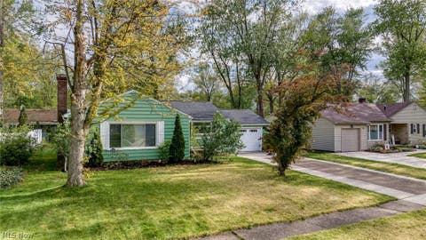 Homes For Sale - 345 Miami Avenue<br/> Elyria, OH 44035