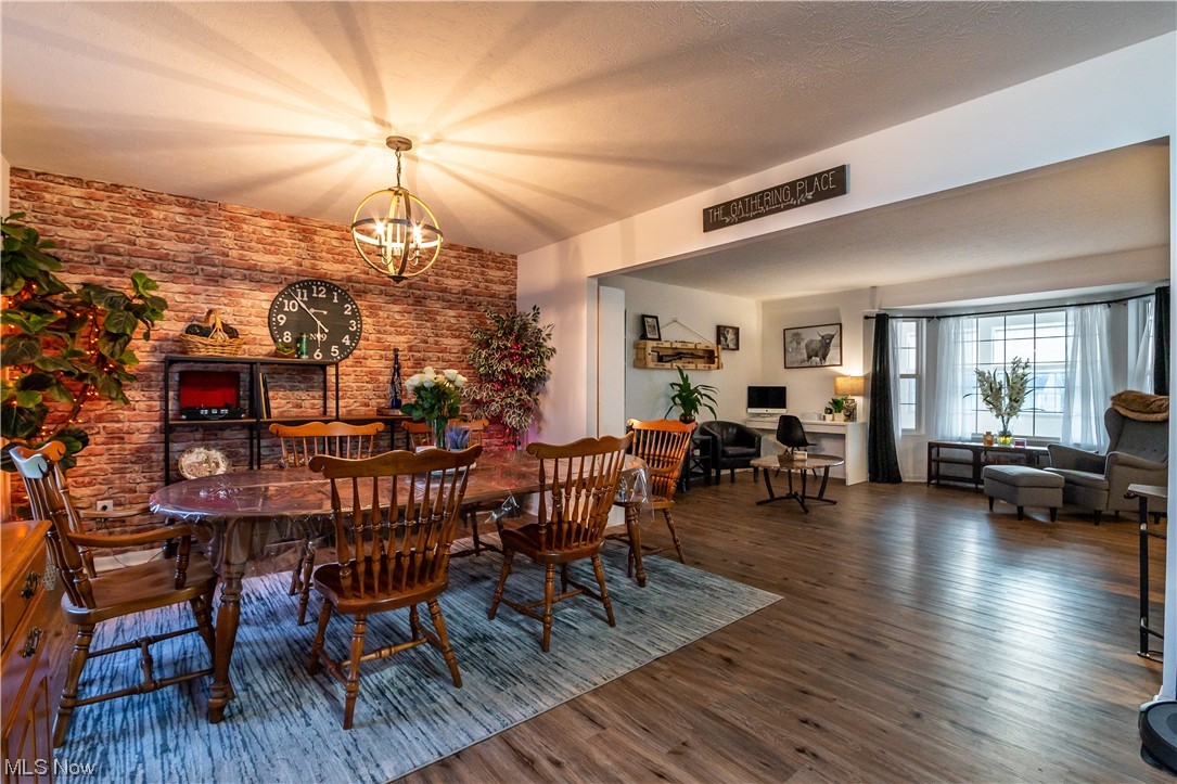 Shakespearean Place - Residential