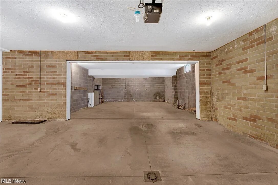 Shakespearean Place - Residential