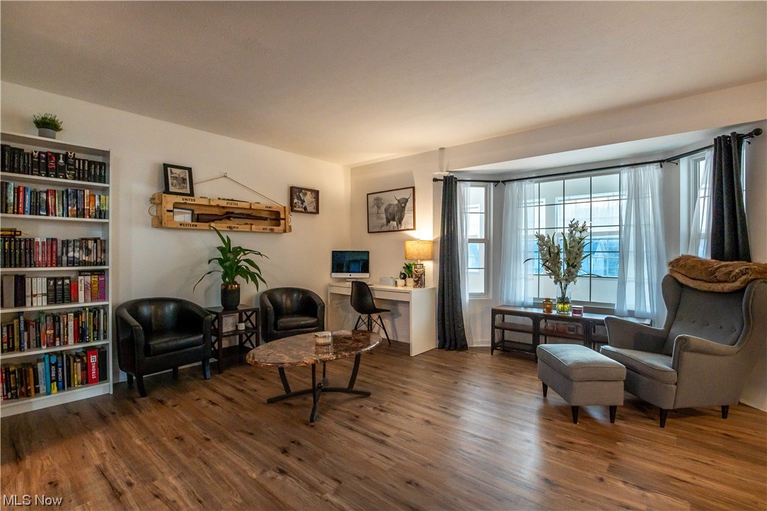 Shakespearean Place - Residential
