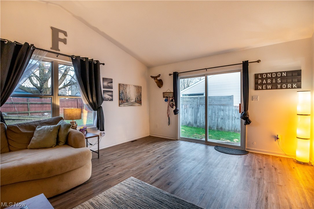 Shakespearean Place - Residential