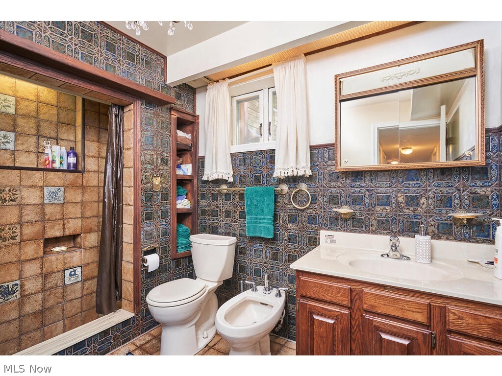 Rolling Retreat - Residential