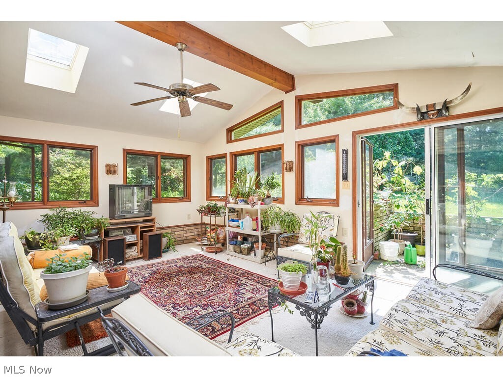 Rolling Retreat - Residential