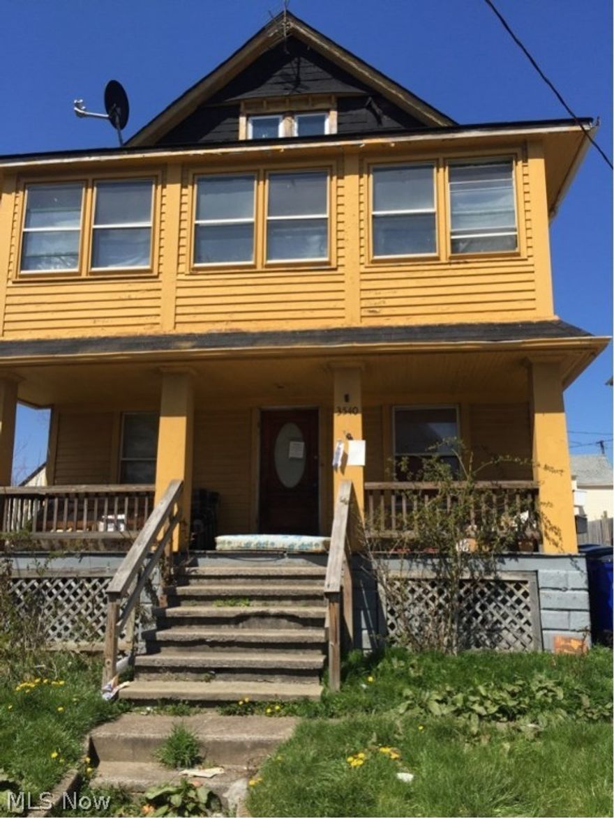 Great Investment Opportunity!! This spacious two family colonial features 3 bedrooms; 1 bath each unit. Formal Dining Room; Living Room offers plenty of windows to allow the natural light in. Full Basement for extra storage. Schedule your showing and make this your home Today!!