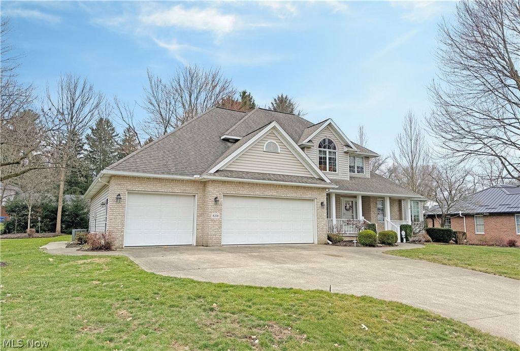 Photo of 8218 Audubon Street NW, Massillon, OH 44646 (MLS # 5192799)