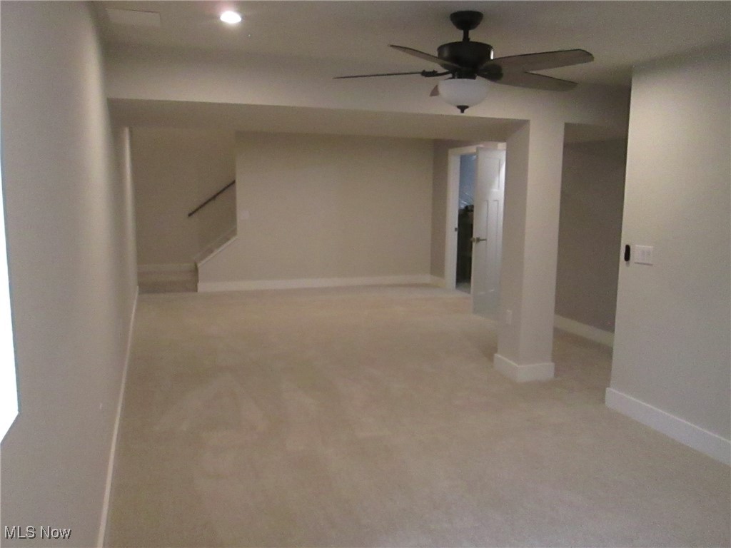 135 Eagle Circle, Amherst, Ohio image 25