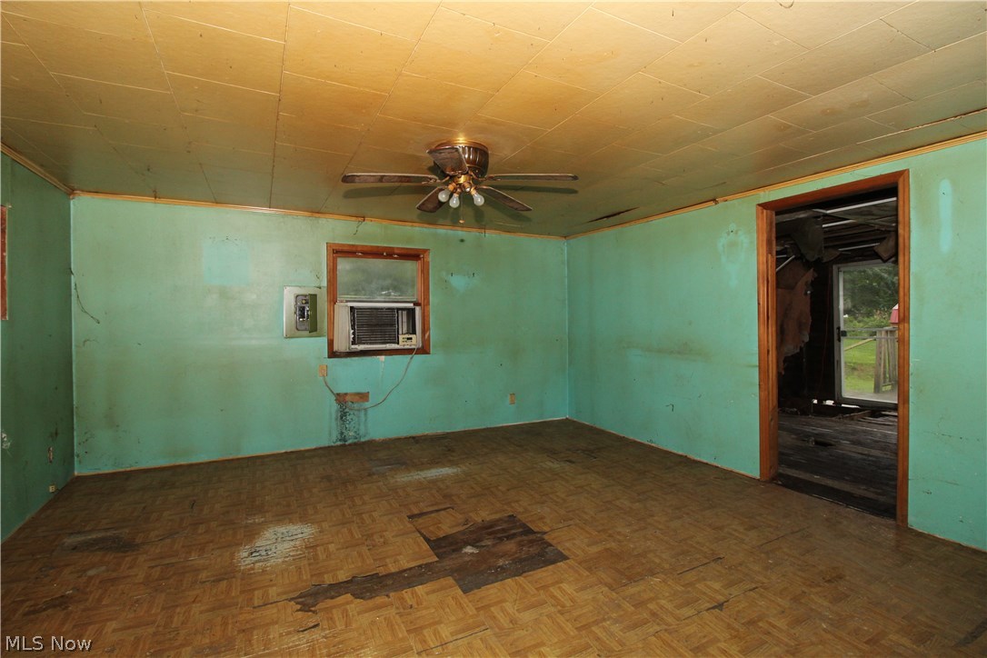 Raymonhileys Sub - Residential