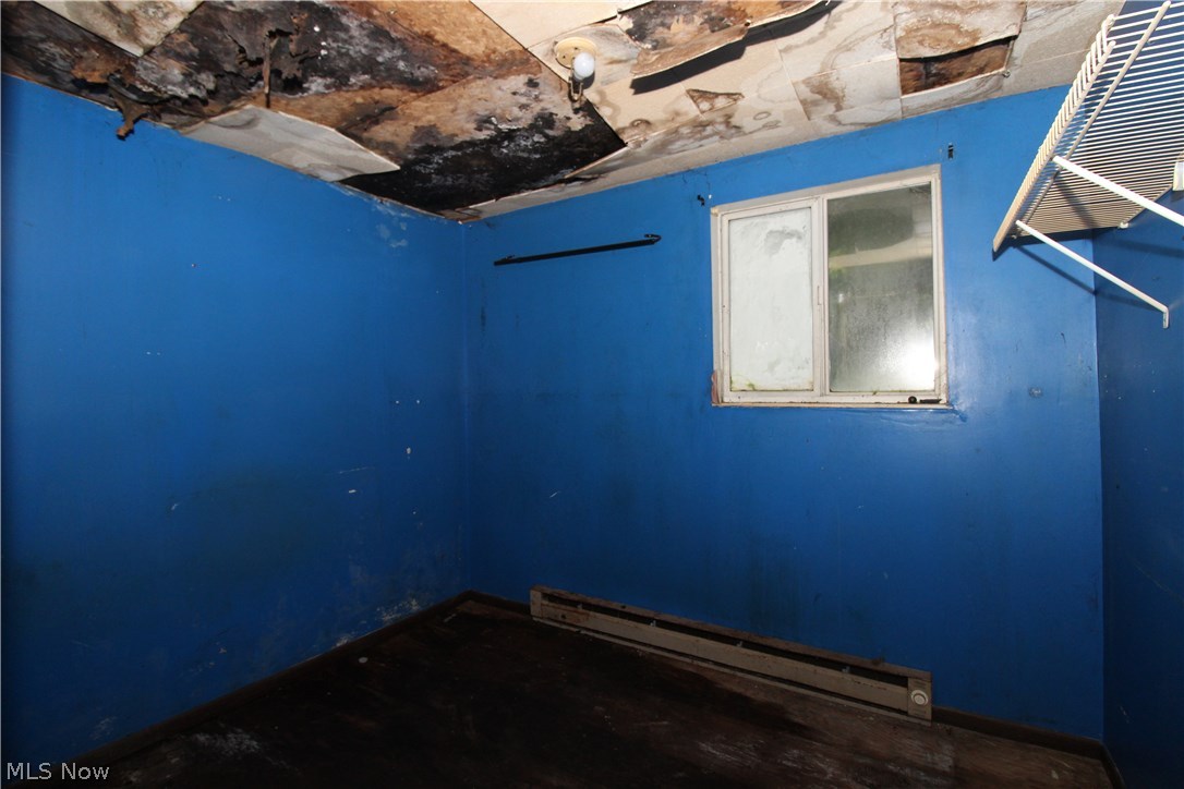 Raymonhileys Sub - Residential