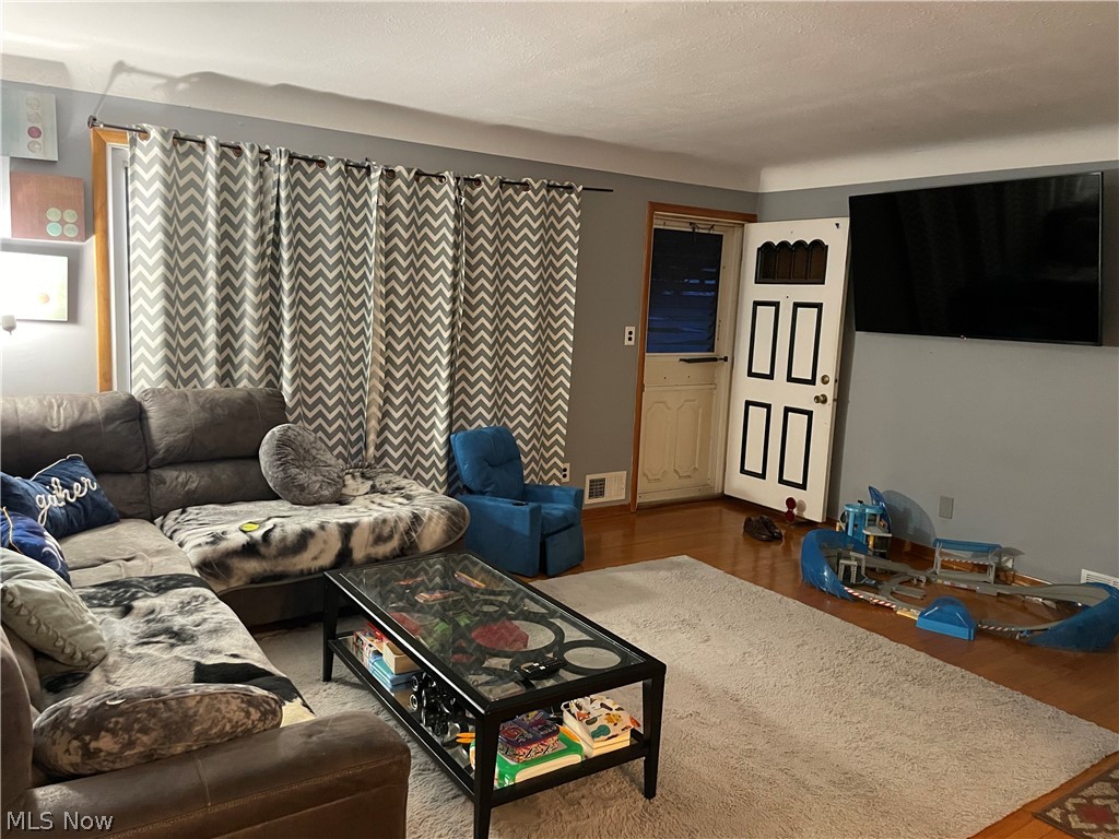 Hoislbauer-Fodor Bldg Co Sub - Residential