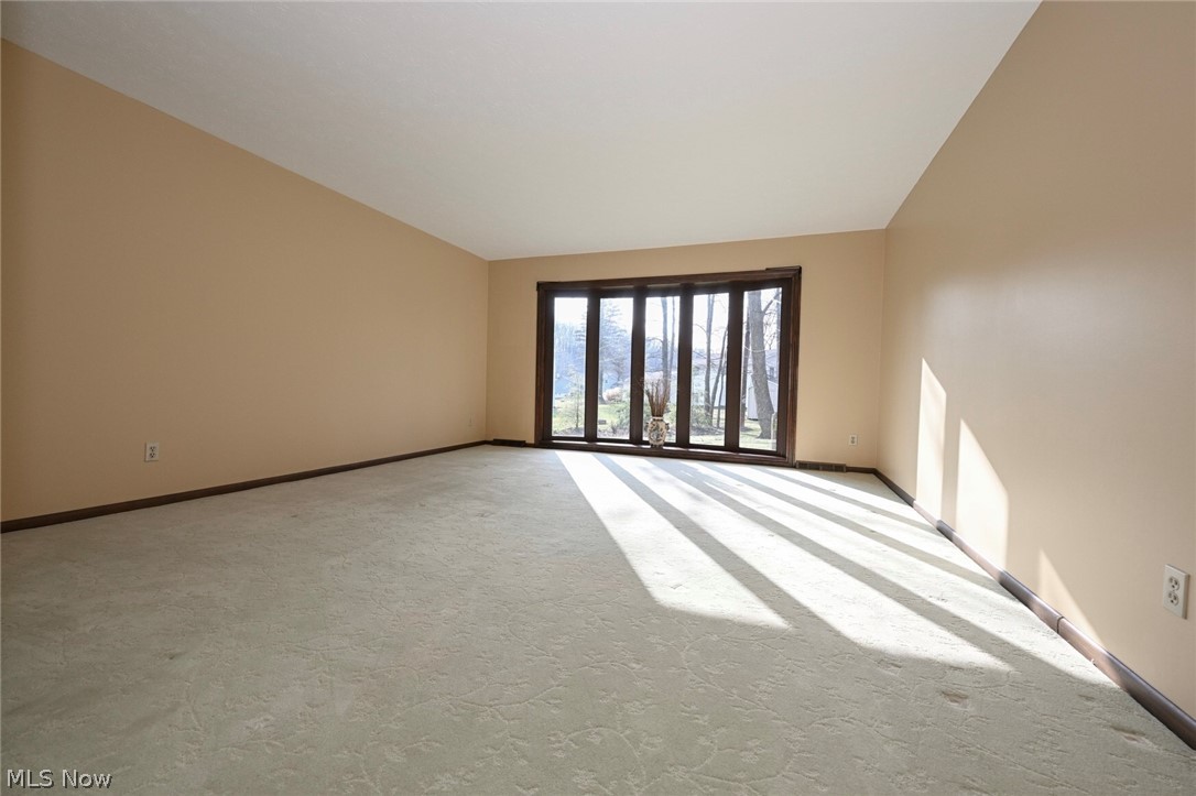 Robert Neroni 01 - Residential