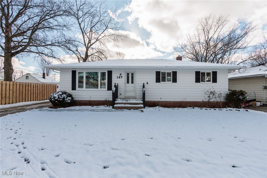 Photo of 147 Best Street, Berea, OH 44017 (MLS # 5176087)