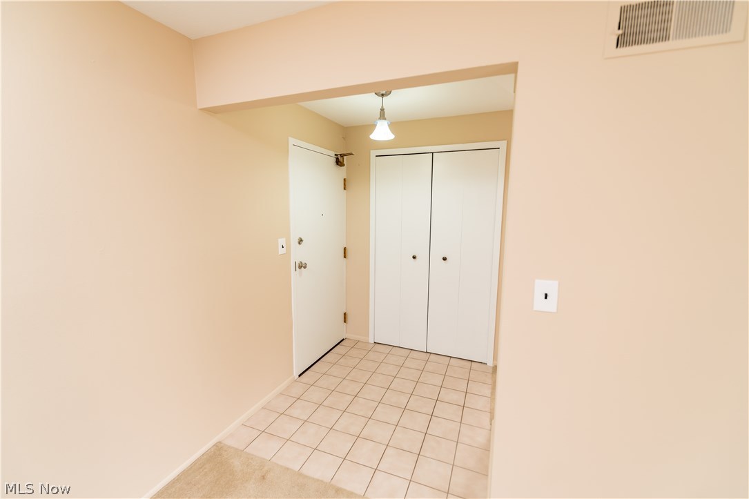 Hilroc Condo - Residential