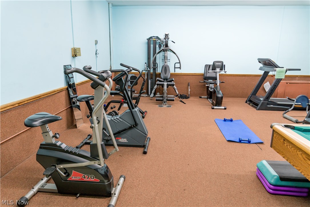 Hilroc Condo - Residential