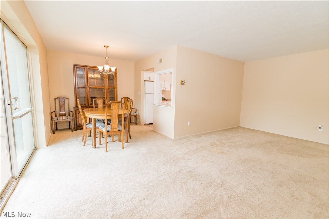 Hilroc Condo - Residential