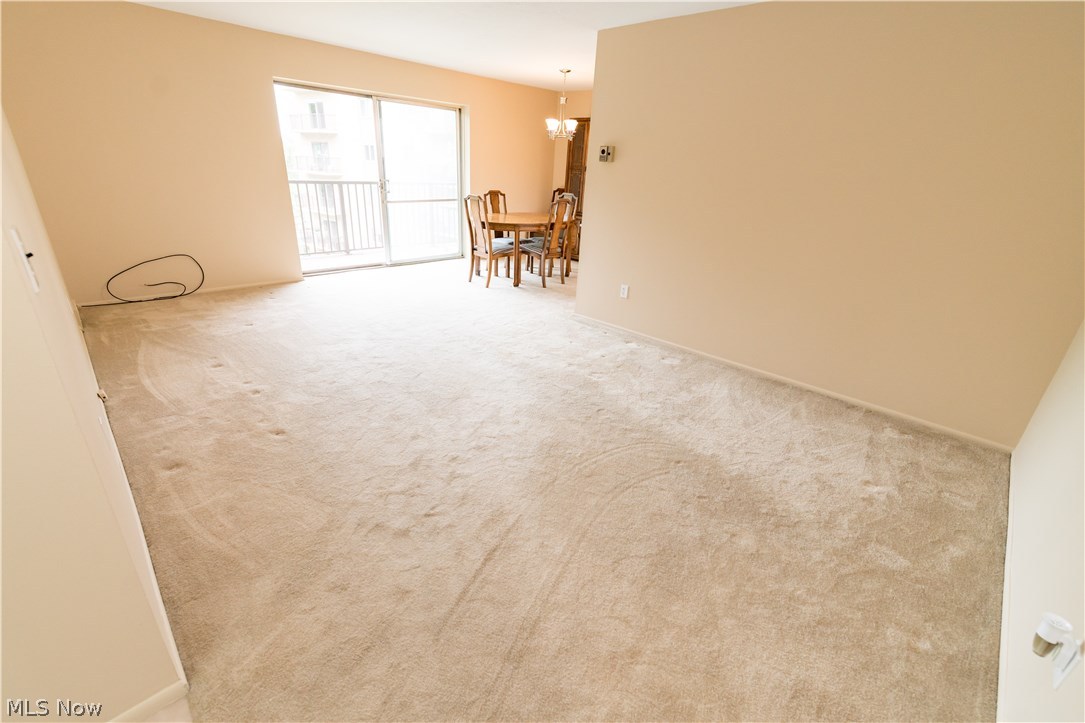 Hilroc Condo - Residential