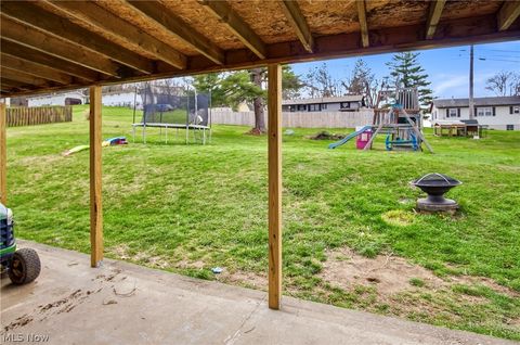 Tiny photo for 27 Marshdale Road, Zanesville, OH 43701 (MLS # 5197818)