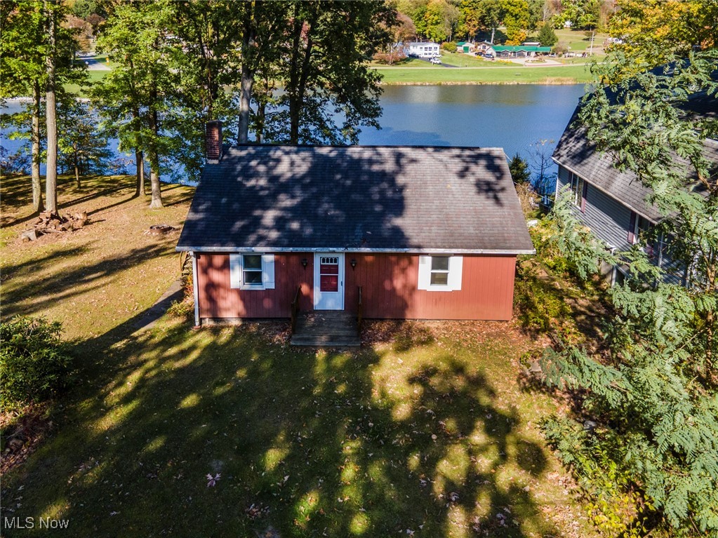32102 Woodale Drive, Hanoverton, Ohio image 1