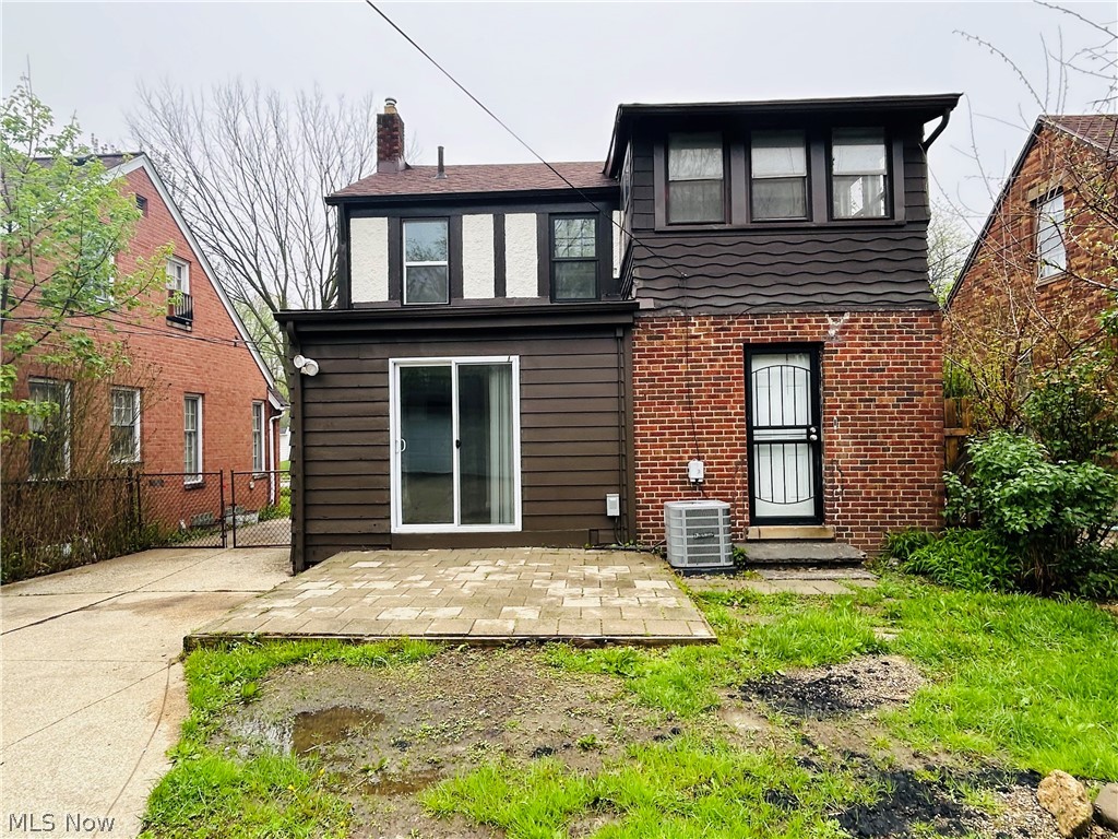 City/Shaker Heights - Residential