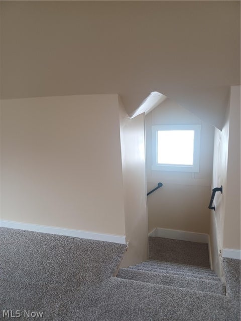 Tiny photo for 148 Elm Street, Struthers, OH 44471 (MLS # 5246470)