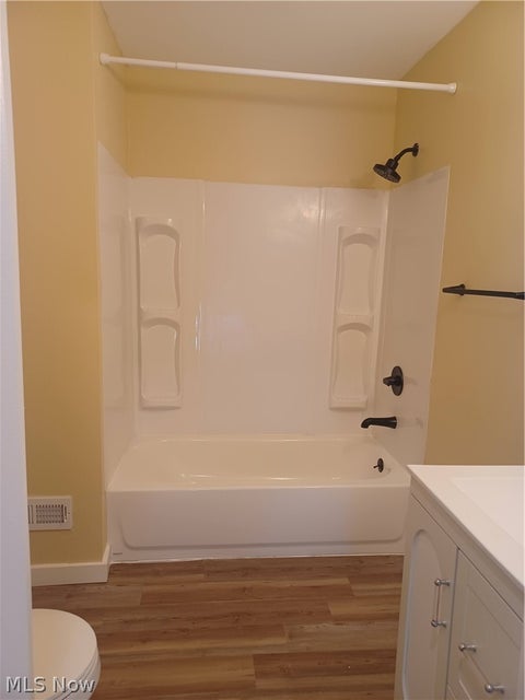 Tiny photo for 148 Elm Street, Struthers, OH 44471 (MLS # 5246470)