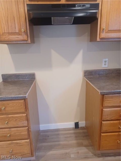 Tiny photo for 148 Elm Street, Struthers, OH 44471 (MLS # 5246470)