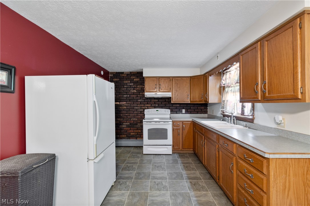Lawrence Sec 22 - Residential