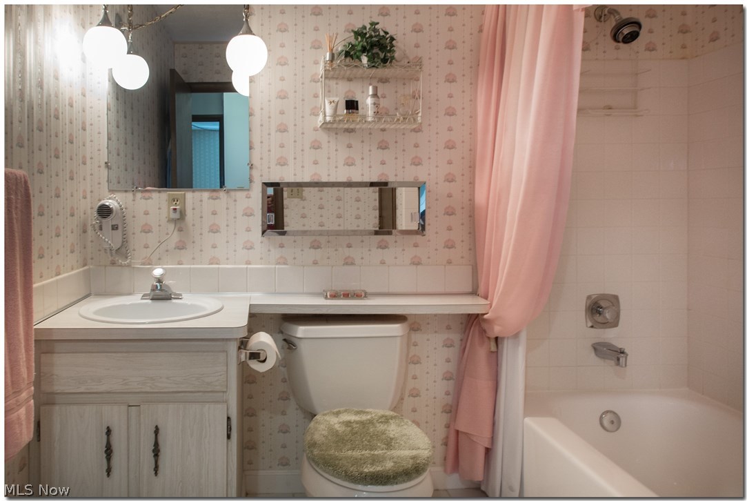 Colonial Park - Residential