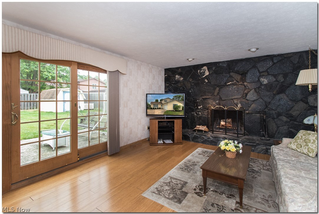 Colonial Park - Residential