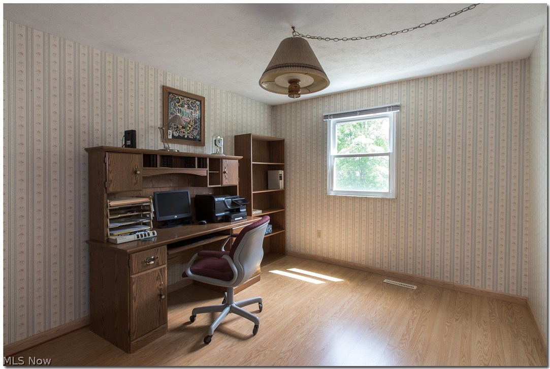 Colonial Park - Residential